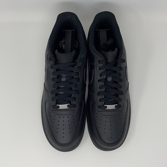 black uptown sneakers